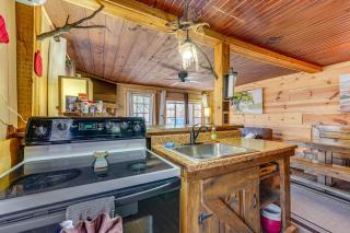 Branson Area Couple's Cabin w/ Wraparound Porch! - 3