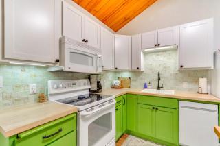 Twin Lakes Village Condo on 3rd Fairway! - Rathdrum - 3