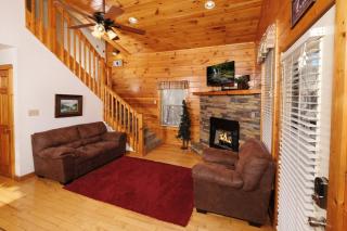 Relaxing 3BR w Amazing VIEWS! Hot Tub Pool Table FREE Attraction Tickets - Sevierville - 8