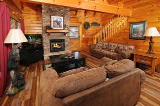 Cabin Fever The Only Cure Is Checking In - 8