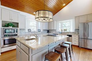 Regal Riverfront Retreat - 1