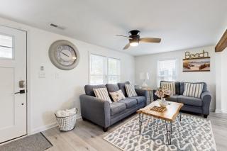 The Cheeky Crab - Unit B - 8