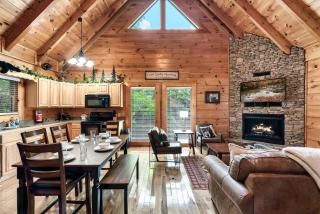 Cozy Bear Heaven By Colonial Properties - Sevierville - 6