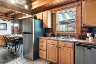 It's A Wonderful Life By Colonial Properties - 4