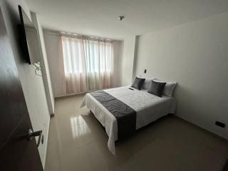 Apartamento Nuevo Laureles- La 70 - Medellín - 1