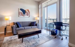 Trendy Apt On Harbor with Gym - ESC-2157 - Stamford - 0
