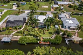 Nokomis Pool Home on the Canal - Nokomis - 2