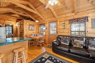 Cozy 1BR Just 15 Min to Gatlinburg or Pigeon Forge! FREE Attraction Tickets - Gatlinburg - 6