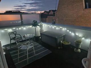 Bedroom with en-suite bathroom and terrace - 3