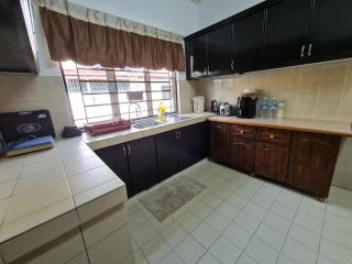 Azam Homestay - Seri Manjung - 7