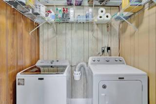 Eagle's Way Floridian Living Heated Pool, Sunroom - 1