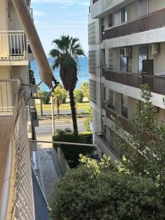 Renovated fully equipped 2 Bedroom cozy Apartment by the sea - Atene - 6