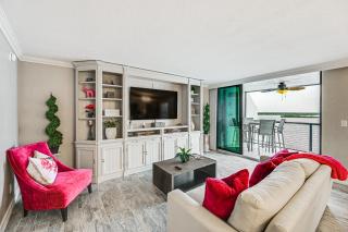 Marco Island Condo w/ Balcony + Water Views! - 8