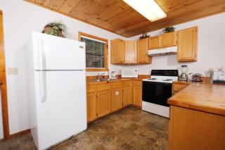 A Mountain Hideaway - Pigeon Forge - 7