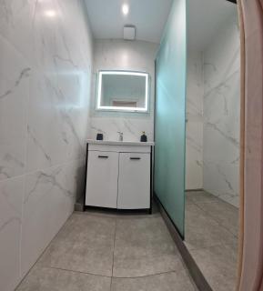 2 bedrooms apart. near UNIC on Ismail Street. - Chişinău - 3