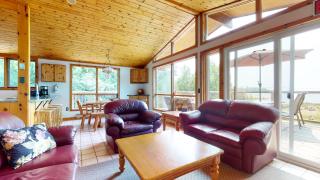Waterfront Bliss Near Tobermory - Miller Lake - 1