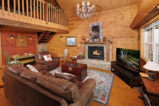 Cozy 1BR HOT TUB Free Attraction Tickets - Gatlinburg - 9