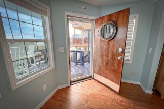 Lands End Retreat by Sea Scape Properties - Carolina Beach - 6