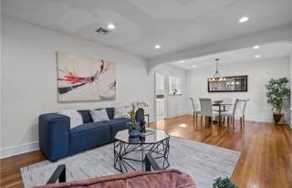 Modern 2-Bedroom in Santa Moinca Area Close to UCLA - 1