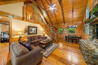 Almost Heaven by Colonial Properties - Gatlinburg - 5