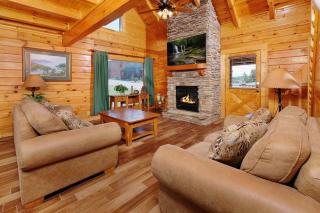 Among the Oaks By Colonial Properties - 5