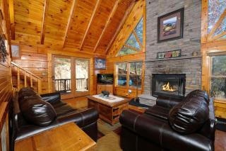 Cozy 2BR Just 10 Min to Pigeon Forge Pkwy! - Pigeon Forge - 9