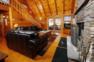 Cozy 2BR Just 10 Min to Pigeon Forge Pkwy! - Pigeon Forge - 4