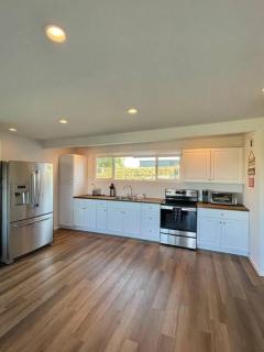 Waterfront Home w 40x16 Berth - 9
