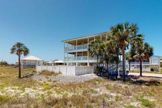 Dream Chaser-Private Pool-Pet Friendly-Directly across from boardwalk to beach - St. George Island - 9