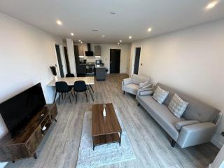 Stylish Central York Apartment Free Parking & Gym - 4