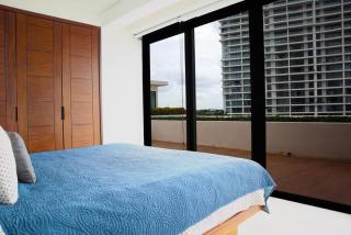Luxury Apt with Balcony, Marina Puerto Cancún - 2