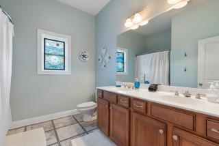 Waterfront Home with dock, sleeps 10 - Shoreline Park - 1