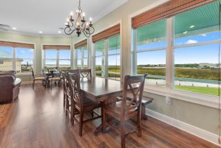 Waterfront Home with dock, sleeps 10 - Shoreline Park - 7