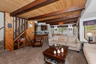 Haole Hideaway in the Big Bear Mountains - Big Bear City - 7