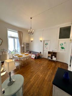 Apartment in historical center of Vichy palais Belle Époque ,International - Vichy - 5