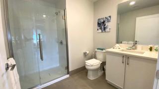 Private Apt Downtown - OC-1107 - Quincy - 1