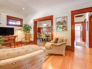 Bungalow At Sonomas Historic Plaza! - Includes Wine Tasting Passport - Sonoma - 4