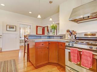 Bungalow At Sonomas Historic Plaza! - Includes Wine Tasting Passport - Sonoma - 3