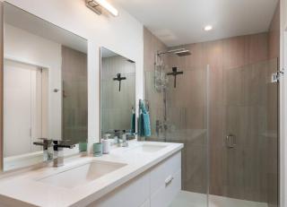 2 Bed Coral Beach Condo Pool & Beach Access - Saint Peter - 7