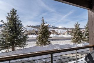 Blue River Flats Building 1 #103 by Summit County Mountain Retreats - 8