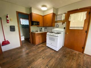 Hickory Grove Hideaway - 8