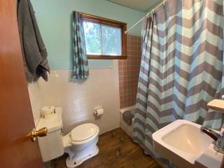 Hickory Grove Hideaway - 4