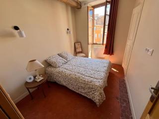 Place aux Aires - Grasse - 7