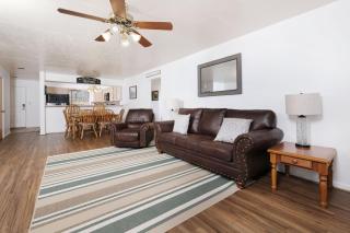 Cole's Condo By Colonial Properties - 6