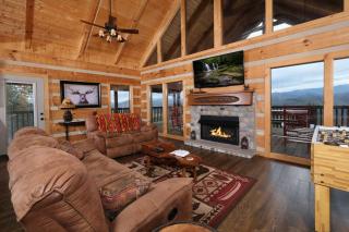 VIEWS! VIEWS! VIEWS! Relaxing and Modern 2BR FREE Attraction Tickets Gameroom HOT TUB - Sevierville - 8
