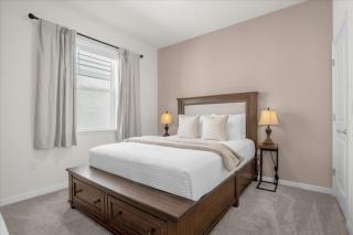 5 Bedrooms 4 Bathrooms Windsor Cay 1289 Er - 7