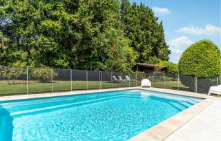 Cozy Home In Pernes Les Fontaines - Pernes-les-Fontaines - 1