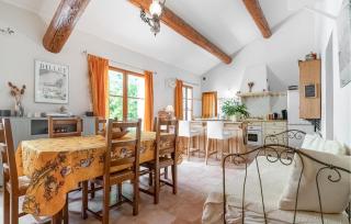 Cozy Home In Pernes Les Fontaines - Pernes-les-Fontaines - 6