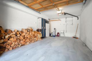 3BR in Whistler Creek Ridge, Ski In, Ski Out, Private Hot Tub, Wood Burning Fireplace, Private Garage - 7