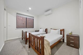 Sunview Family Home - Alfredton - 3